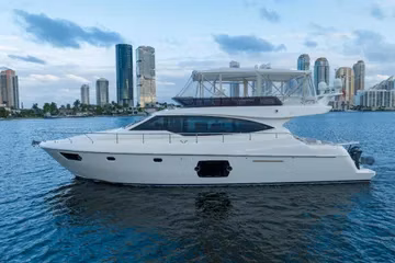 2014 Ferretti Yachts 530 