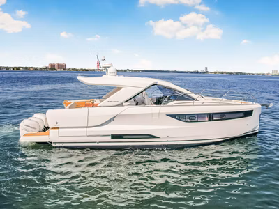 2023 Jeanneau DB/43 OB 