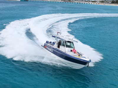 2025 Formula Boats 387 Center Console Fish 