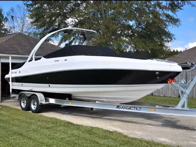 2018 Rinker 29 QX