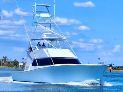 1986 Huckins Sport Fisherman 