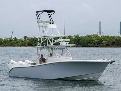 2013 Yellowfin 39 Offshore