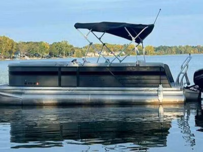 2021 Crest Classic LX 220 