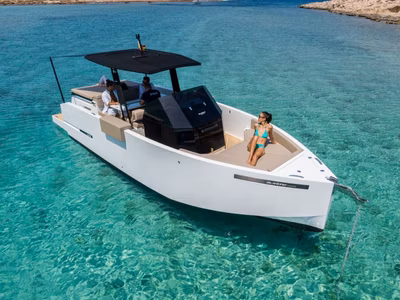 2024 De Antonio Yachts D28 Deck