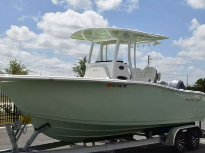 2023 Sea Pro 239 DLX 