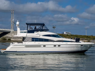 2000 Fairline Squadron 52 