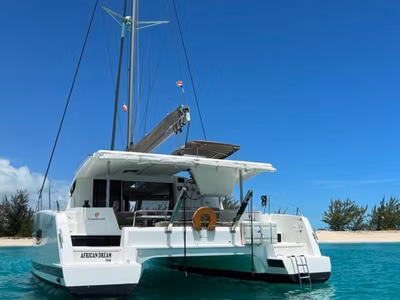 2016 Fountaine Pajot Lucia 40