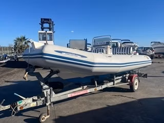 2004 Zodiac MEDLINE I