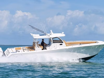 2025 Blackwater Boats 41' Sportfish 