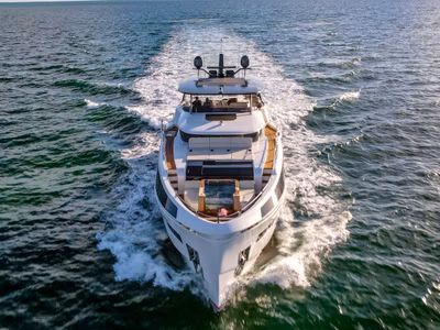 2021 Sirena 88 