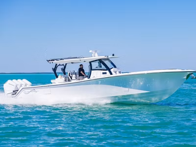 2025 Blackwater Boats 43' Sportfish 