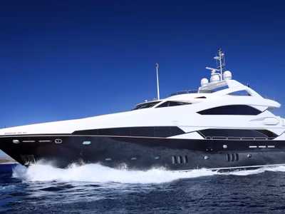 2010 Sunseeker 37 Metre Yacht 