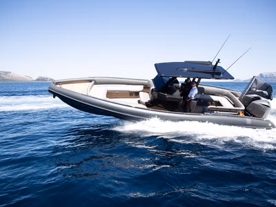 2024 Novamarine Black Shiver 100 - Outboard