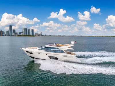 2015 Absolute 56 FLY 