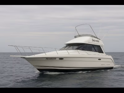 1992 Bayliner 3058