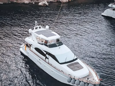 2002 Azimut 74 SOLAR 