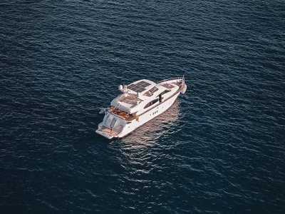 2002 Azimut 74 SOLAR 