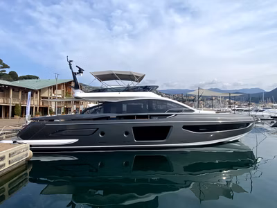 2023 Azimut S7