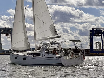 2023 Beneteau Oceanis 38.1 