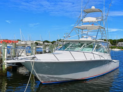 2007 CABO 40 Hardtop Express 
