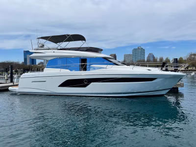 2024 Prestige 520 Fly