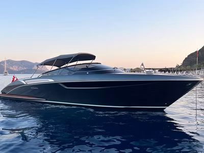 2022 Riva Rivamare 38