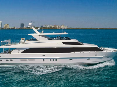 2018 Hargrave 100' Raised Pilothouse 