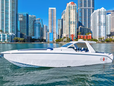 2023 Cigarette Racing 42' Auroris