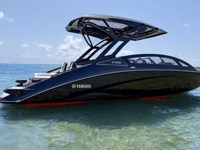 2025 Yamaha 275SD
