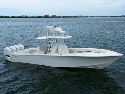 2017 SeaVee 390z 