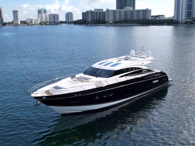 2013 Princess Yachts V72 