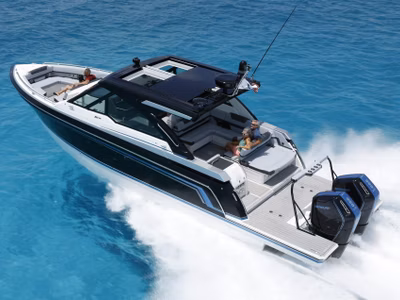 2025 Formula Boats 380 Super Sport Crossover