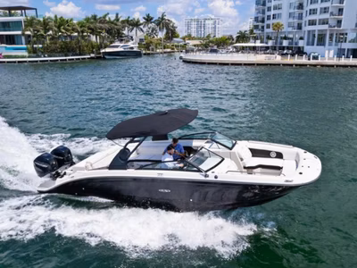 2018 Sea Ray SDX 290