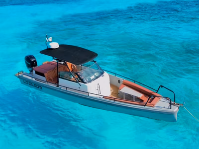 2015 Axopar 28 T-Top