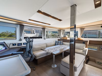 2022 Lagoon 46