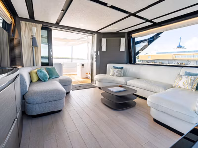 2024 Azimut S8