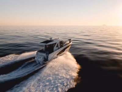 2026 Beneteau Antares 9