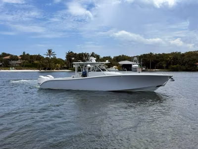 2014 Yellowfin 42 Offshore