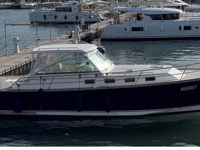 1999 Sabre Yachts 36 Express Cruiser