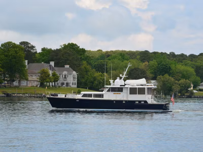 1969 Derecktor 68 Hunt Motor Yacht 