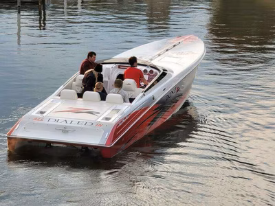 2008 Donzi Marine 35 ZR