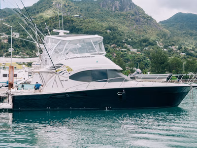 2016 Riviera 45 Open Flybridge