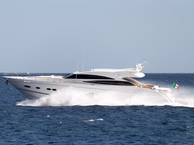 2011 Princess Yachts V78 