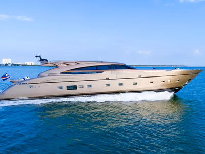 2010 AB Yachts Five Waves 