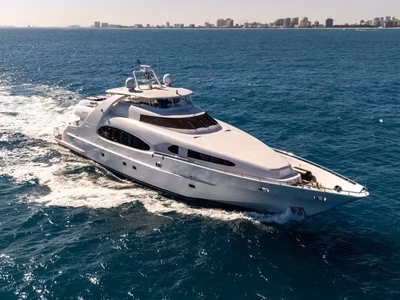2005 DMB Danube Motor Yacht 