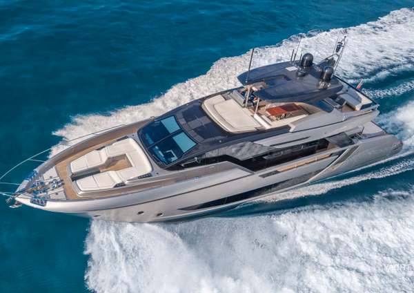 2026 Riva 82' Diva